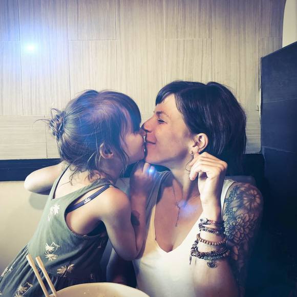 Meet your Posher, Marie-pierre - Picture 1 of 1